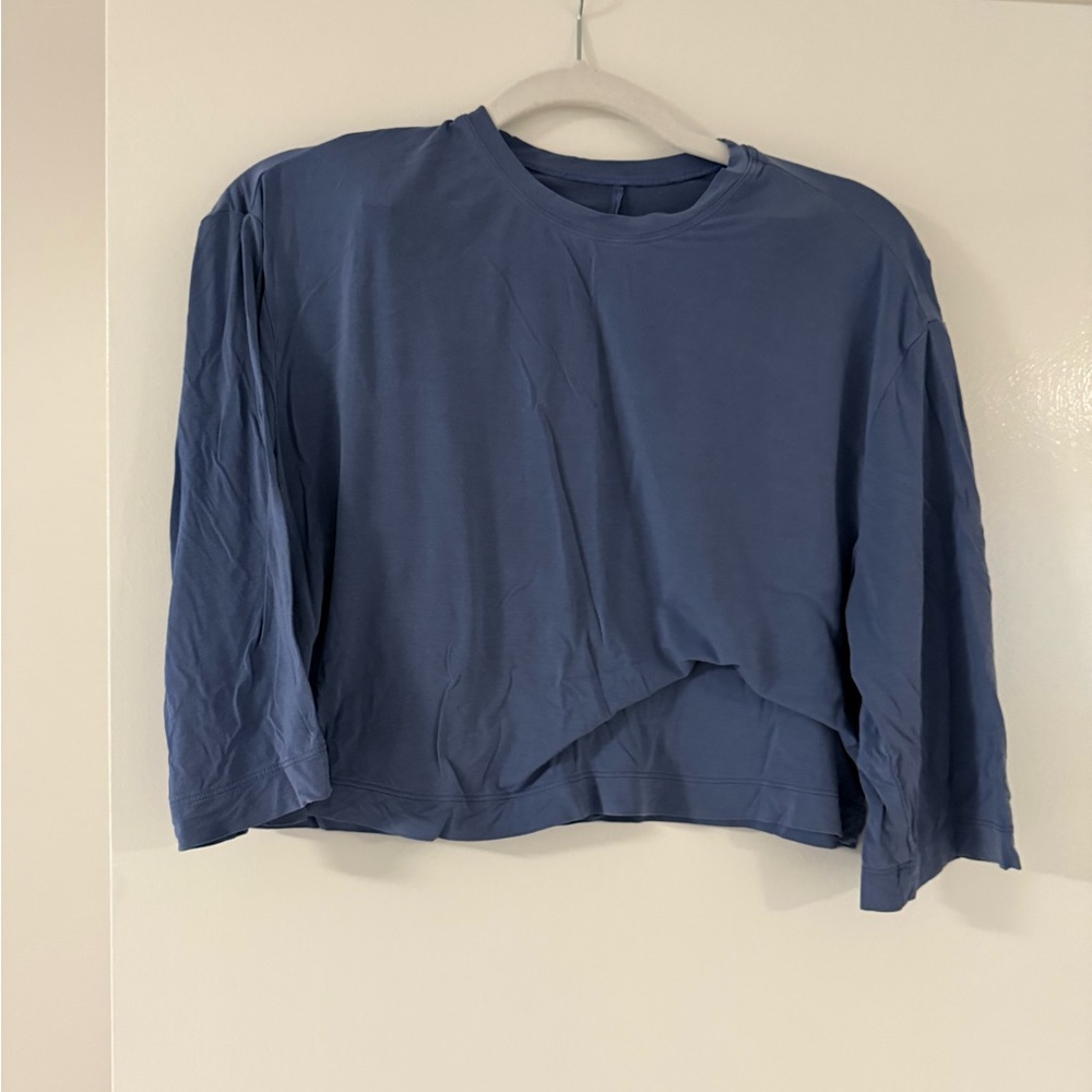 lululemon athletica Slate Blue Cropped Long-Sleeve Top